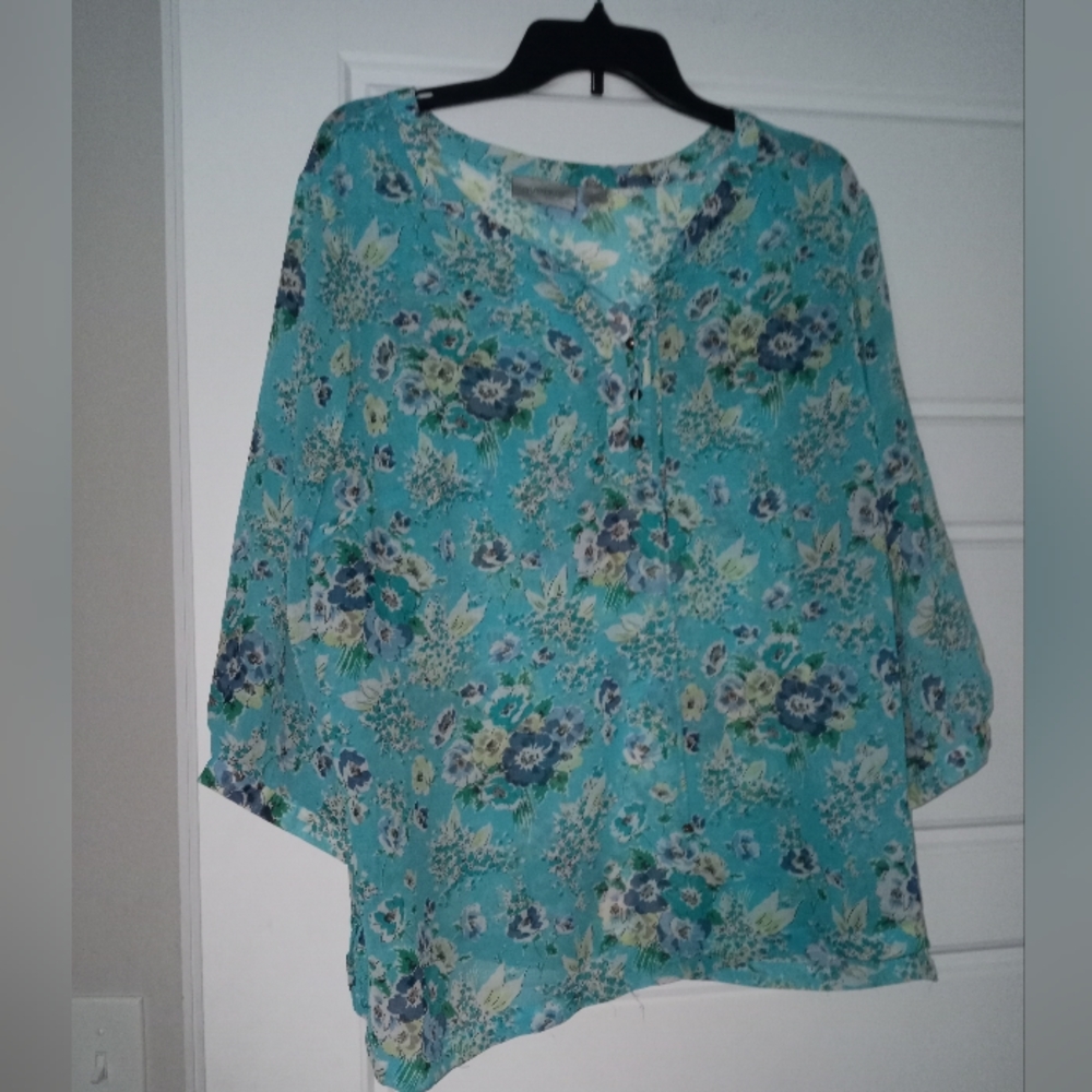 Avenue colorful blue floral print blouse plus size 18/20 new
